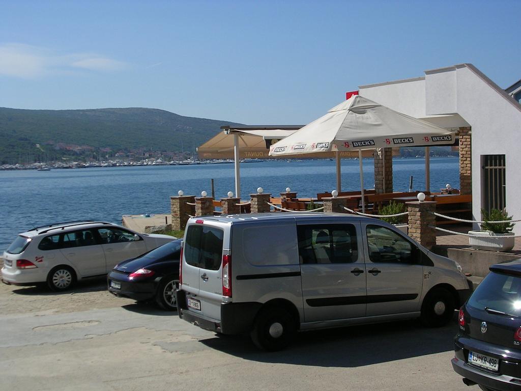 Apartment Perkovic Jadranka Kornić Dış mekan fotoğraf
